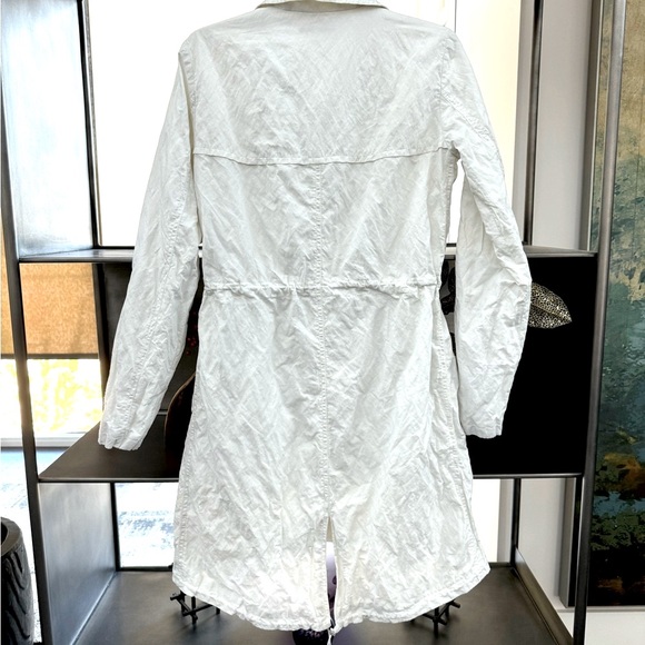 Tahari long zip jacket - Picture 2 of 7